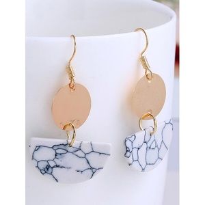 Gold circle and marbled white moon dangly earrings